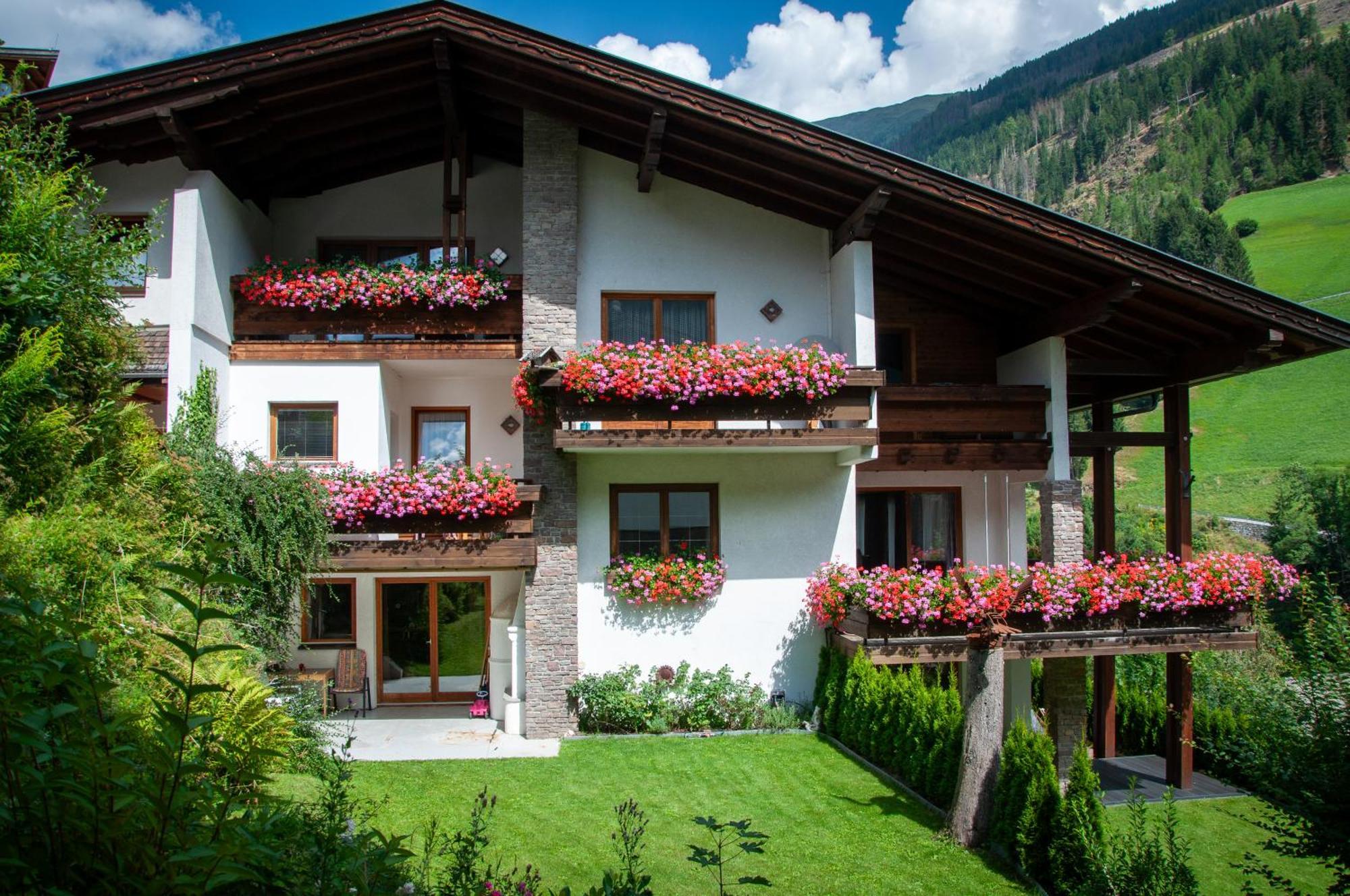 Edelberg Apartments Außervillgraten Zewnętrze zdjęcie